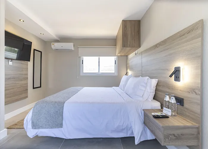 Nobile Hotel Montoya